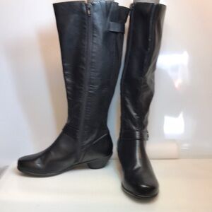 Karen Scott | Ulee Riding Boots | Black